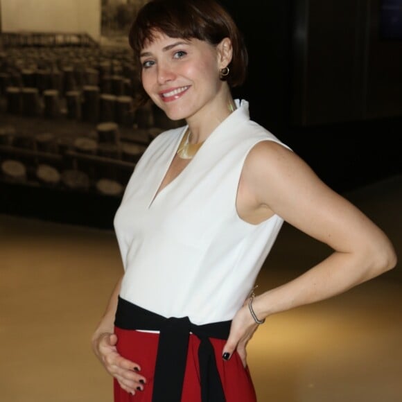 Letícia Colin volta à TV na série 'Onde Está Meu Coração?'