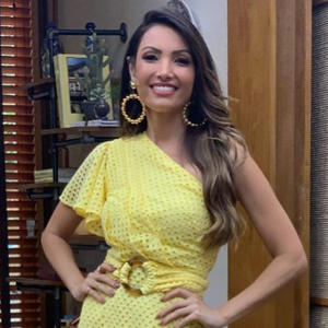 Vestido de Patricia Poeta inspira para moda de verão: look foi usado no programa 'É de Casa' deste sábado, 16 de novembro de 2019