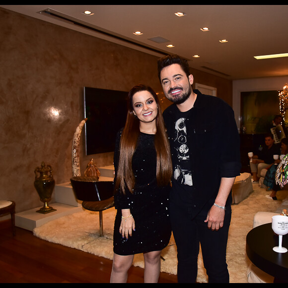 Maiara e Fernando Zor estão morando juntos há seis meses