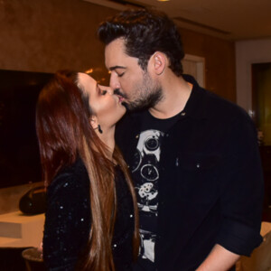 Maiara ganha beijo de Fernando Zor em festa com famosos nesta quarta-feira, 11 de dezembro de 2019