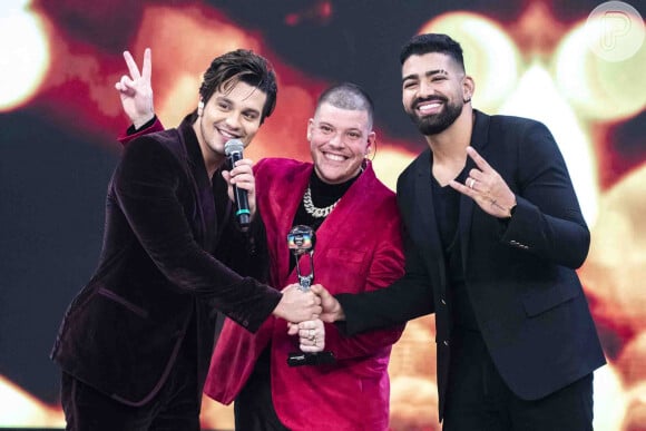 Luan Santana vence Prêmio de Melhor Cantor e canta com Ferrugem e Dilsinho no Melhores do Ano 2019, realizado no programa 'Domingão do Faustão', neste domingo, 15 de dezembro de 2019