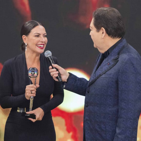 Fabíula Nascimento conquista categoria de Melhor Atriz Coadjuvante no Melhores do Ano 2019, realizado no programa 'Domingão do Faustão', neste domingo, 15 de dezembro de 2019