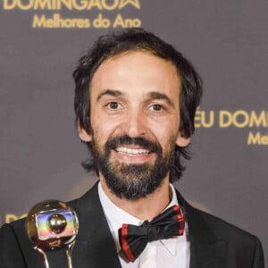 Julio Andrade venceu categoria de Melhor Ator de Série no Melhores do Ano 2019, realizado no programa 'Domingão do Faustão', neste domingo, 15 de dezembro de 2019