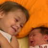 Mateus Liduário e Marcella Barra são pais de Dom, de 2 anos, e Flor, de 1 mês
