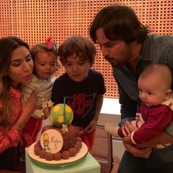 Patricia Abravanel e Fábio Faria são pais de Pedro, de 5 anos, Jane, de 1 ano, e Senor, de 8 meses