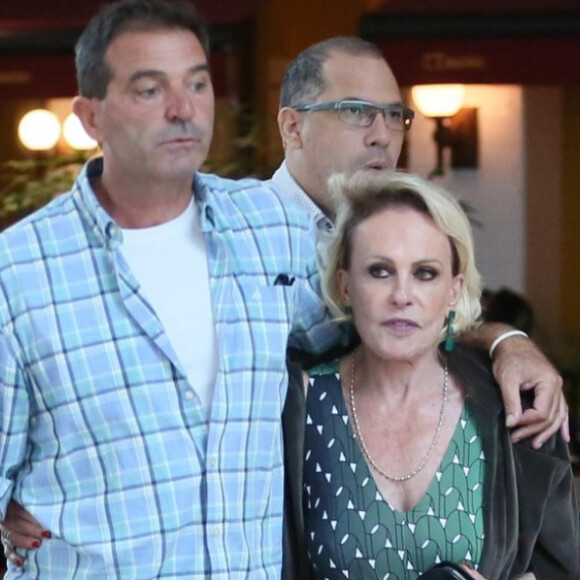 Ana Maria Braga está namorando o francês Johnny Lucet