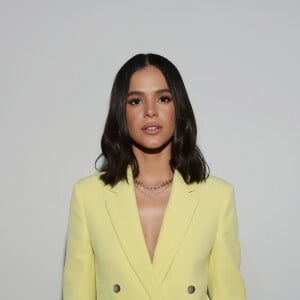 Bruna Marquezine faz reuniões espirituais em sua casa no Rio de Janeiro 