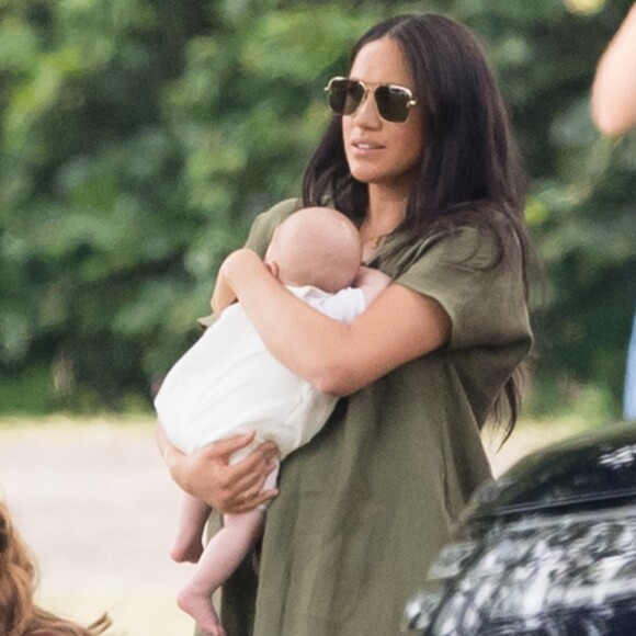 Meghan Markle e Harry foram recebidos pelo Primeiro-ministro com simpatia: 'Vocês estão entre amigos e são sempre bem-vindos aqui'