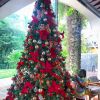 Giovanna Ewbank surpreende ao mostrar a filha, Títi, ao lado da árvore de Natal