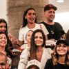 Anitta reúne família e amigos de Honório Gurgel em cinema do Rio de Janeiro após confraternização em casa
