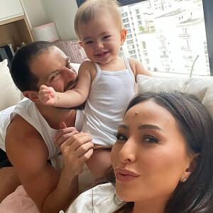 Sabrina Sato nota mudança em cabelo da filha: 'Ficou lindo sem aquele rabo'