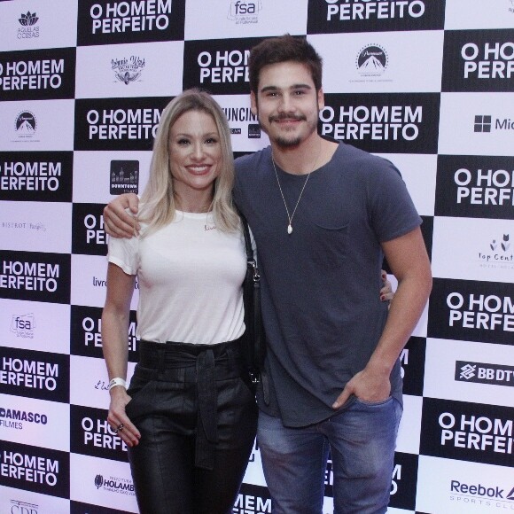 Nicolas Prattes é filho da atriz Gisele Prattes