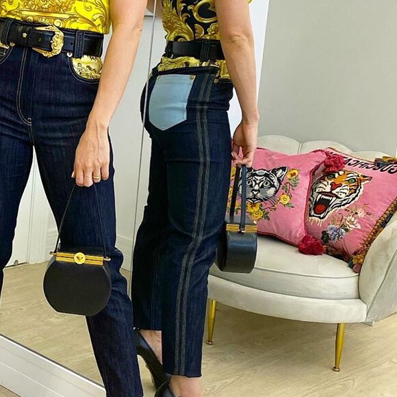 Veja cadeira e almofadas de mulher de Gusttavo Lima!