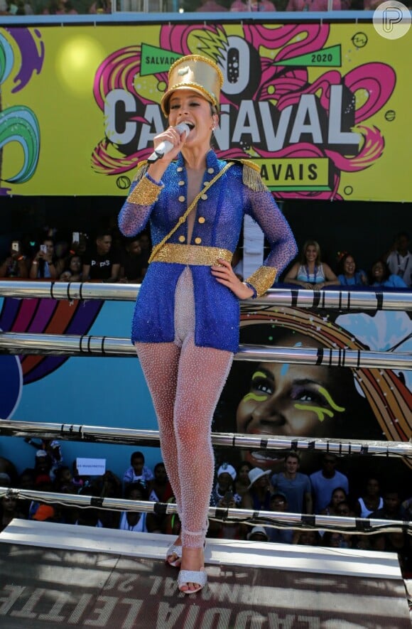 Claudia Leitte canta no Circuito Campo Grande, em Salvador.