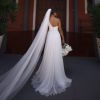 Detalhes do vestido de noiva da influencer Gabi Luthai