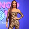 Sabrina Sato usou macacão justo com estampa de leopardo para 'Domingo Talks', evento voltado para apresentar a nova programação dos domingos da Record