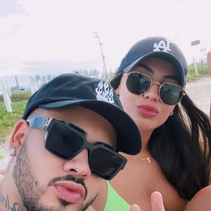 O cantor Kevinho assumiu namoro com a modelo Gabriela Versiani em meados de janeiro