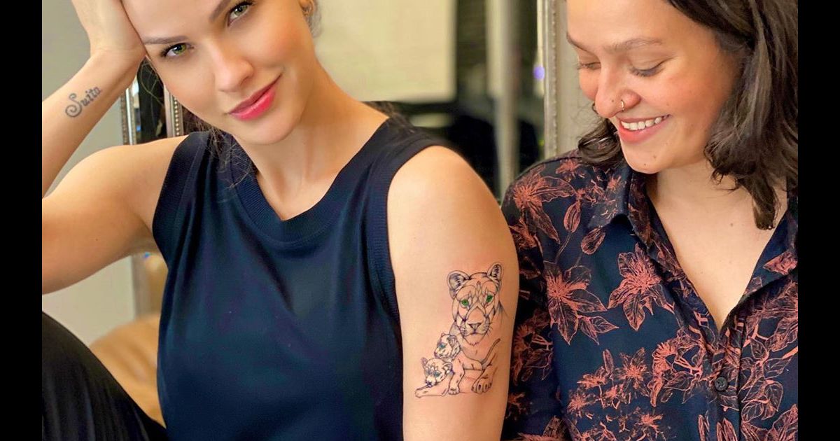 Mulher De Gusttavo Lima Andressa Suita Faz Nova Tatuagem Com Profissional Purepeople