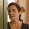 Novela 'Amor de Mãe': Thelma (Adriana Esteves) vai cometer dois assassinatos para preservar seu segredo em relação a Danilo/Domênico (Chay Suede)