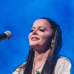 Namoro de Maraisa e Fabricio Marques é revelado em vídeo