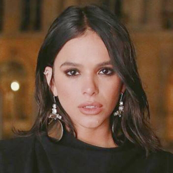 Bruna Marquezine atestou negativo para dois exames para coronavírus