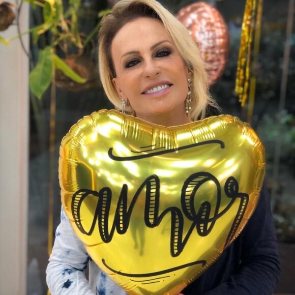 Ana Maria Braga comemorou vitória contra o câncer no 'Encontro com Fátima Bernardes'