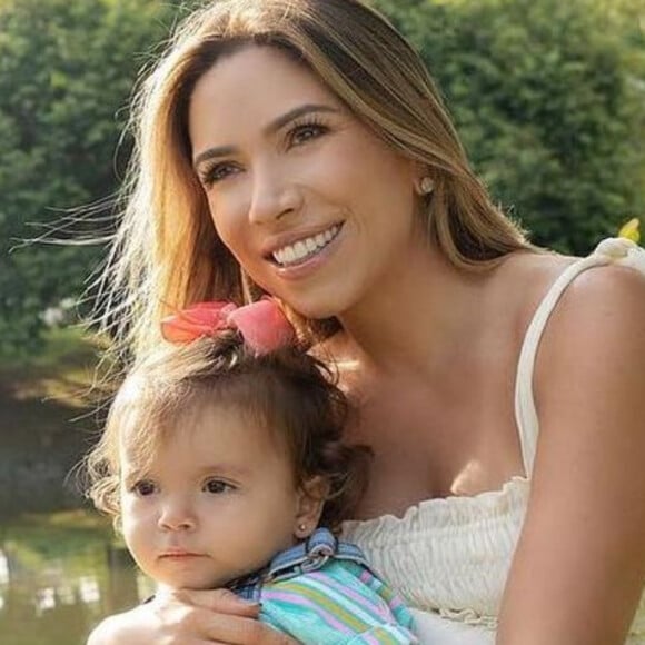 Patricia Abravanel mostra treino e filha, Jane, encanta a web, em 24 de abril de 2020