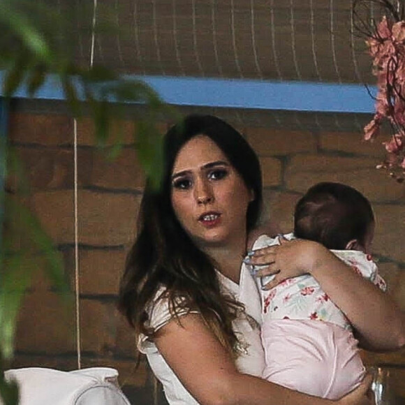 Tatá Werneck e Rafael Vitti são pais da pequena Clara Maria, de seis meses