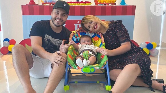 Marília Mendonça encanta Gusttavo Lima e mais famosos por foto de filho