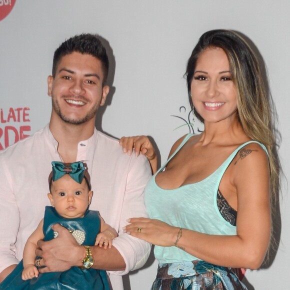 Mayra Cardi afirmou que tentou ao máximo evitar fim do casamento com Arthur Aguiar