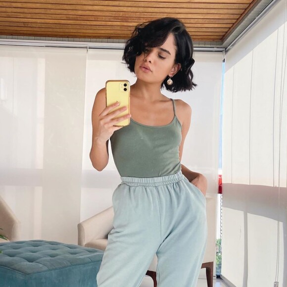 Carol Macedo ensina a cuidar do cabelo de forma natural