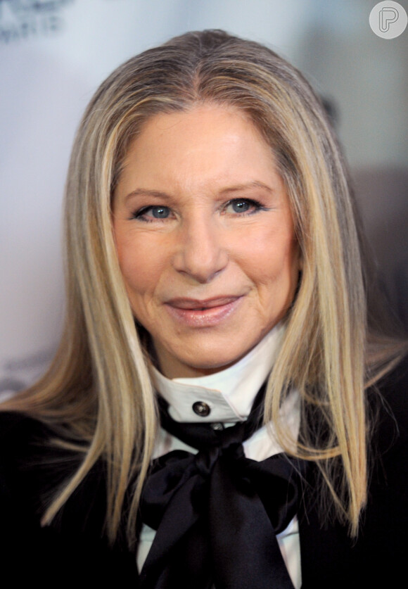 Barbra Streisand aparece em segundo lugar do ranking, com 650 milhões de dólares