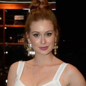 Marina Ruy Barbosa impressiona por tamanho de closet