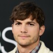 Ashton Kutcher diz que experiência com filhas de Demi Moore o ajudou a ser pai