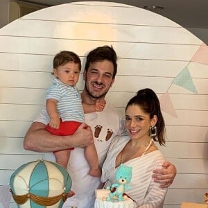 Sabrina Petraglia organizou um chá revelação para descobrir o sexo de seu segundo filho