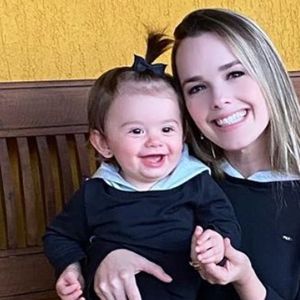Thaeme Mariôto lamenta ataques à filha, Liz, de 1 ano