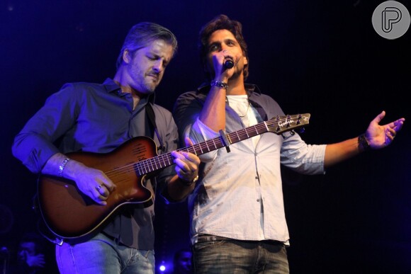 A dupla faz turnê com o show 'Viva Por Mim'