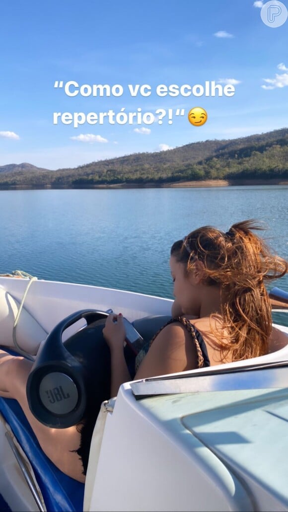 Maiara fez passeio de lancha no Resort do Lago, Caldas Novas, Goiás, nesta segunda-feira, 17 de agosto de 2020