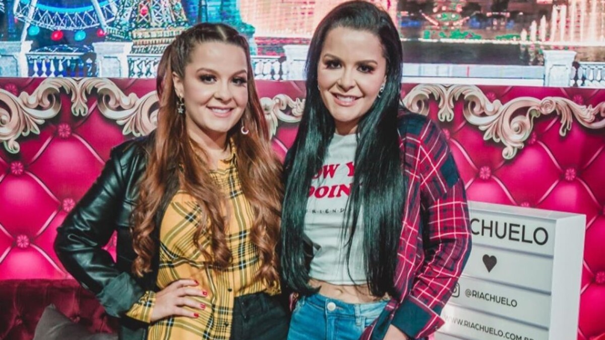 Foto Dupla Maiara e Maraisa dança funk com amigo em vídeo Purepeople