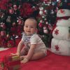 Ana Hickmann publicou foto do filho, Alexandre Jr., encantado com a decoração de Natal