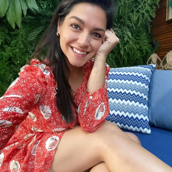 Thais Fersoza se divertiu com o look usado por Tatá Fersoza