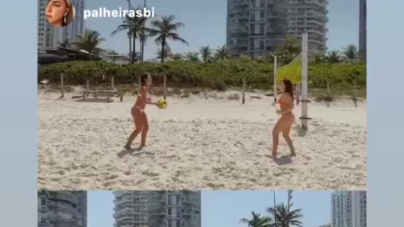 Vídeo: Larissa Manoela joga bola em praia do Rio com amiga