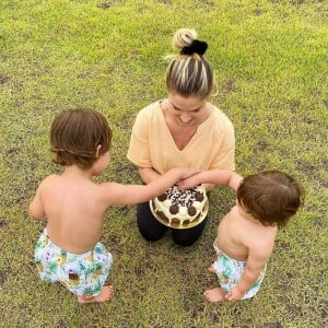 Andressa Suita não abre mão de momentos com os dois filhos