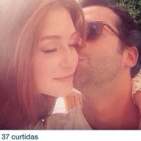Marina Ruy Barbosa publica foto segurando a mão do namorado, Caio Nabuco