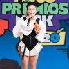 Larissa Manoela investe em body justo com manga bufante no 'Meus Prêmios Nick 2020'!