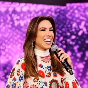 Patricia Abravanel apresenta o 'Máquina da Fama', atualmente em reprise no SBT