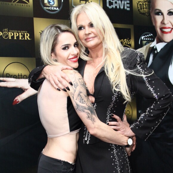 Chegou ao fim o namoro de Monique Evans com DJ