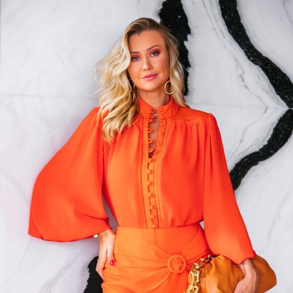 Ana Paula Siebert faz tratamentos estéticos no rosto após gravidez: 'Tudo de uma vez'