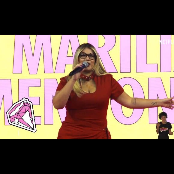 Marília Mendonça investe em decote em vestido para o Tudum Festival do Netflix