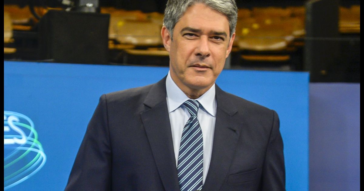 William Bonner completou 57 anos nesta segunda-feira (16) - Purepeople